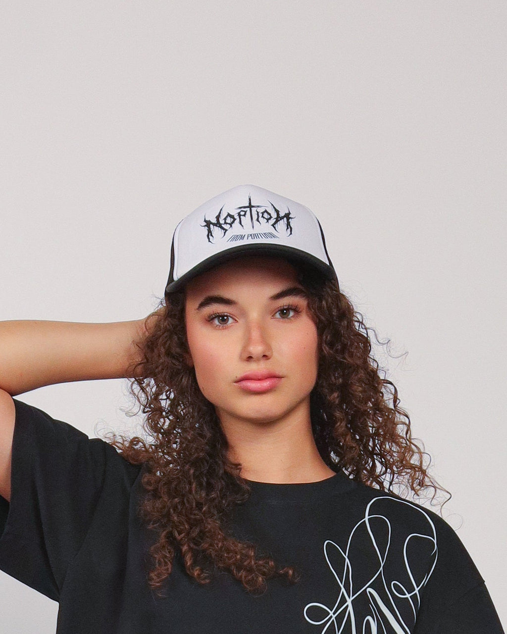 Black&White CAP NoptioN